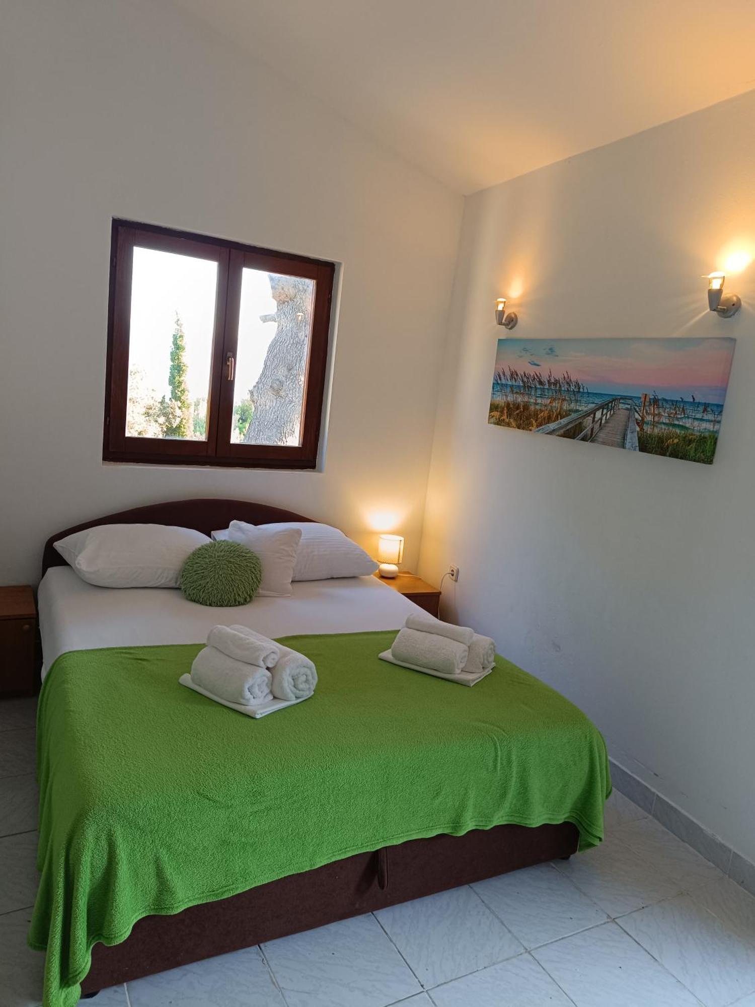 Studio Apartmani Tucic Celina Buitenkant foto